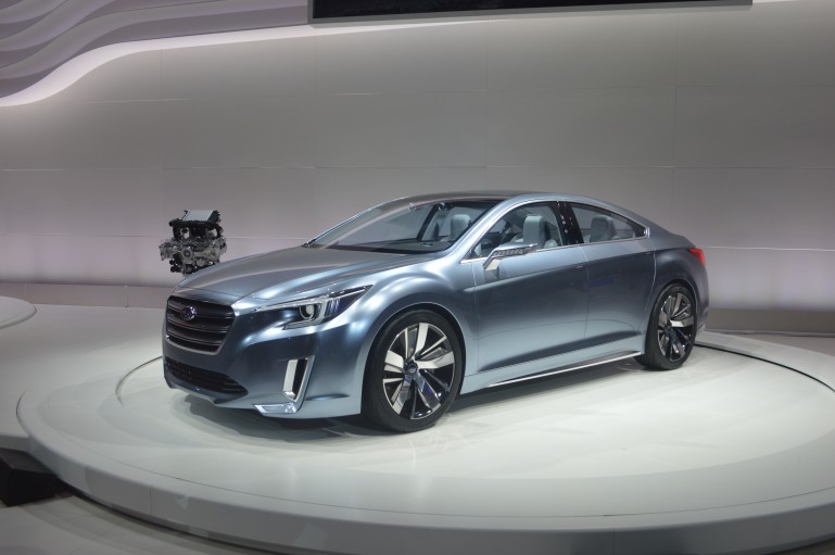 斯巴鲁将遗产的概念在2013年的洛杉矶车展上