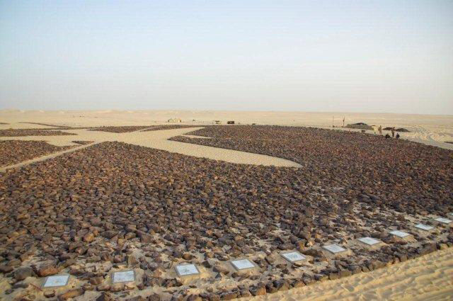 完整的纪念馆。